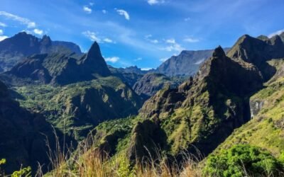 Découvrez les trésors cachés de la Réunion : activités touristiques immanquables